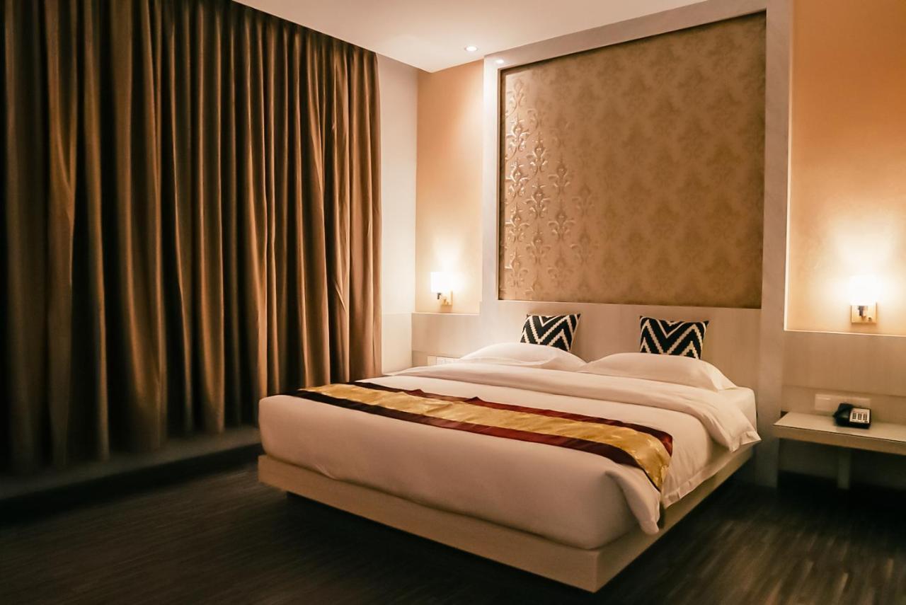 Grand Sydney Hotel Batam Eksteriør bilde